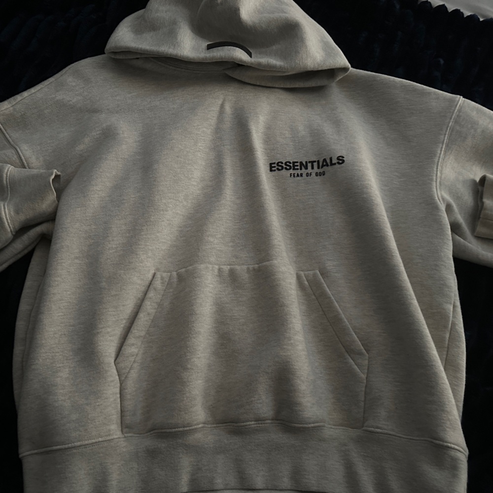 Fear of God Essentials
Hoodie 'Light Oatmeal'